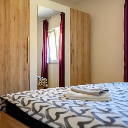 Apartment Antonio Zadar