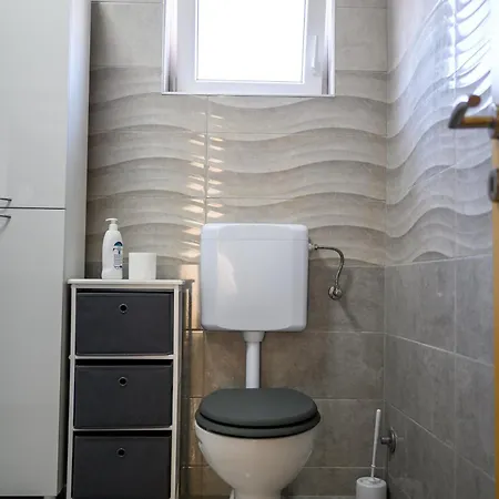 Antonio Apartment